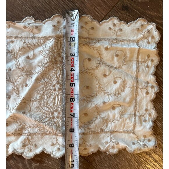 Embroidered dresser/night stand 4 pc set Beige Floral Pattern - Picture 9 of 9